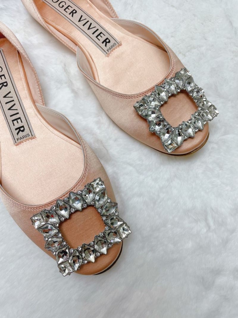 Roger Vivier flat shoes